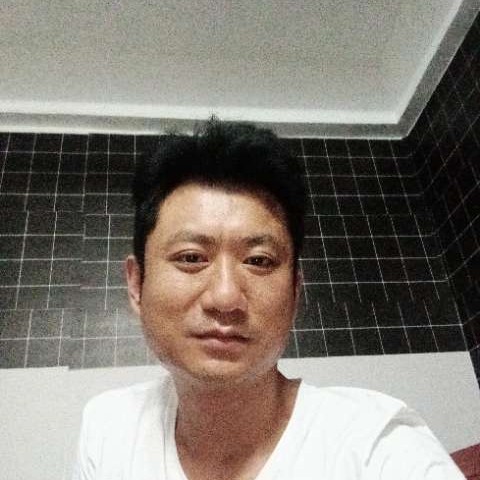 书包向干净的照片