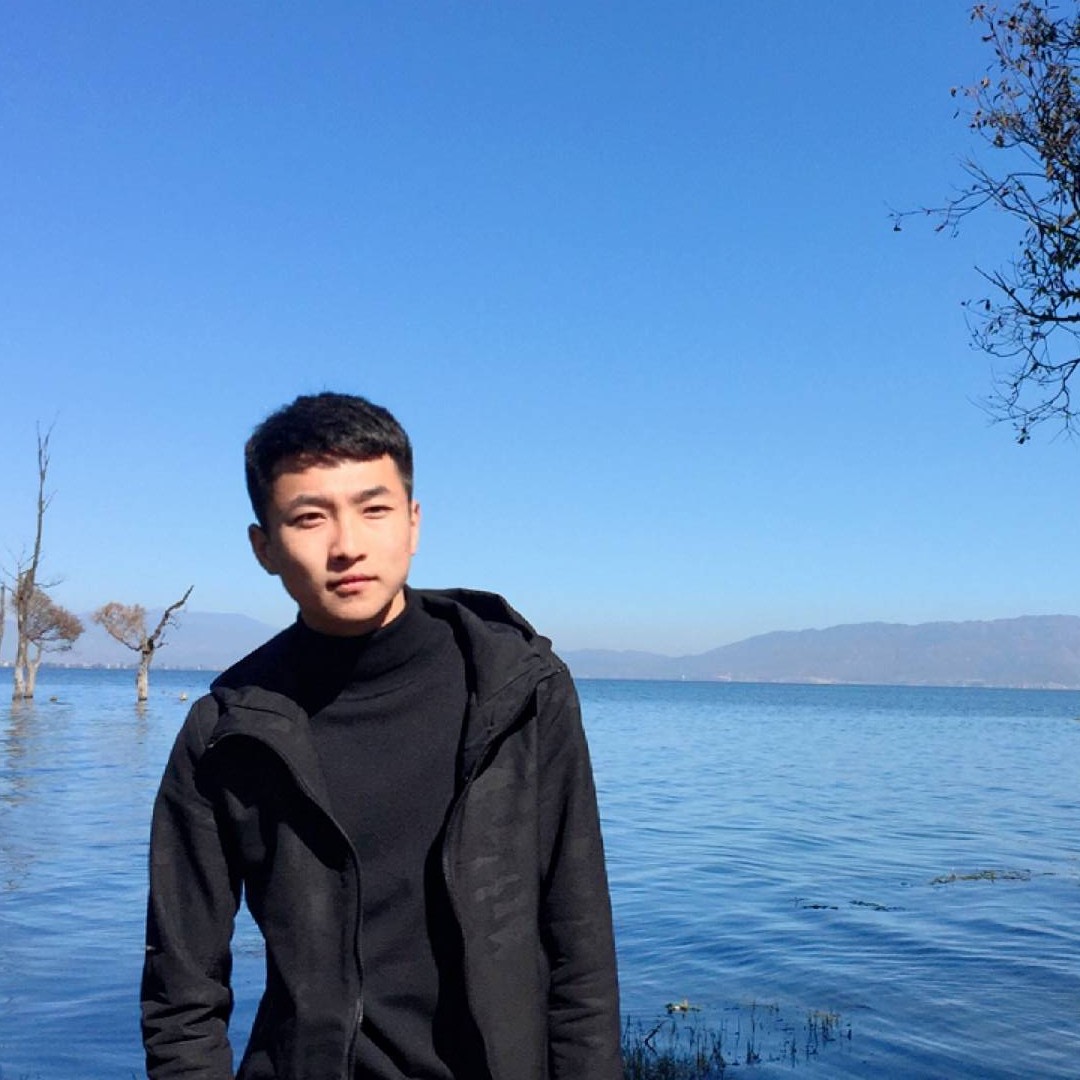 刘不假的照片