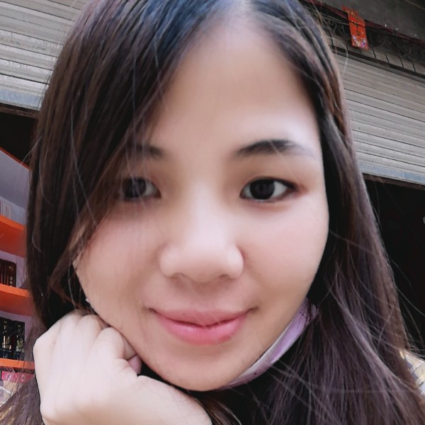 水池苦恋小巧的照片