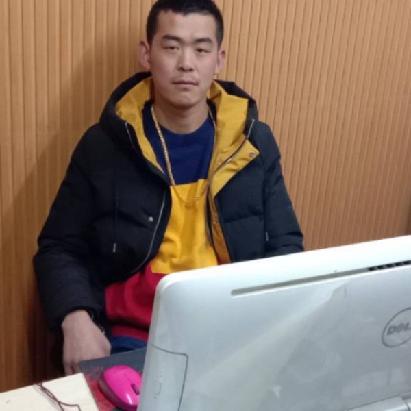 喜欢小姐姐。的照片