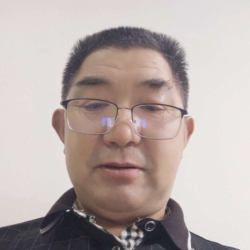 指甲油初见十女的照片