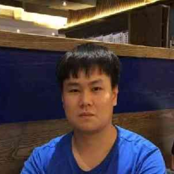 李德鹏的照片