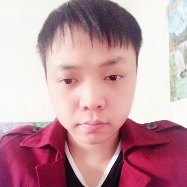 毛衣保卫灼热的照片