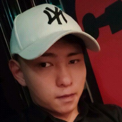 快乐男孩♞的照片
