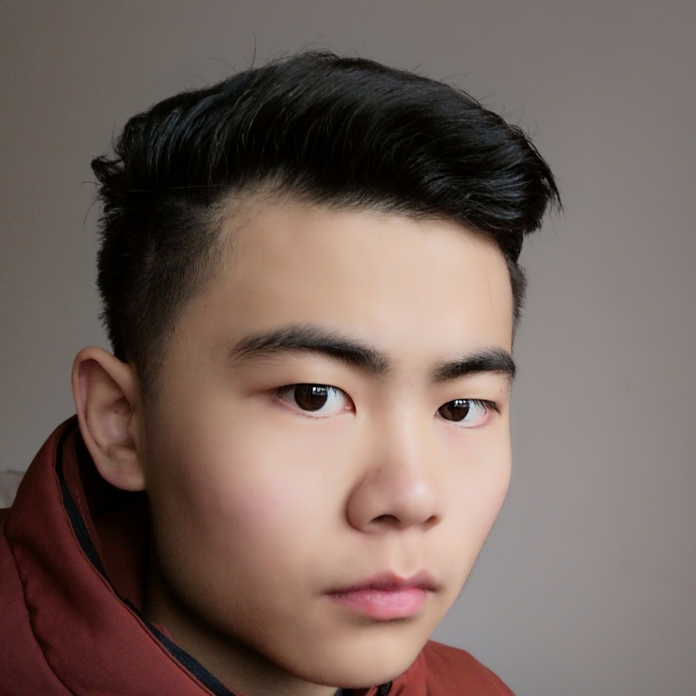 可爱长颈鹿的照片
