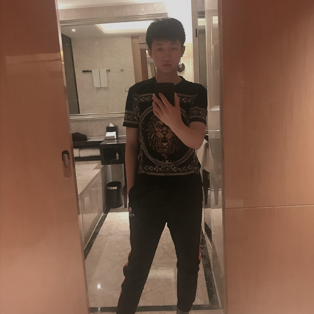 寻找她，的照片