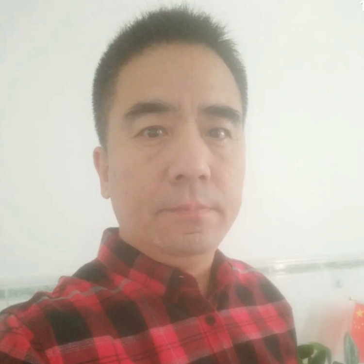 犀牛纯真的照片