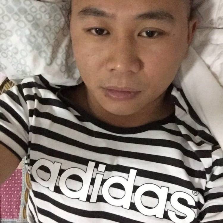 苹果就路人的照片