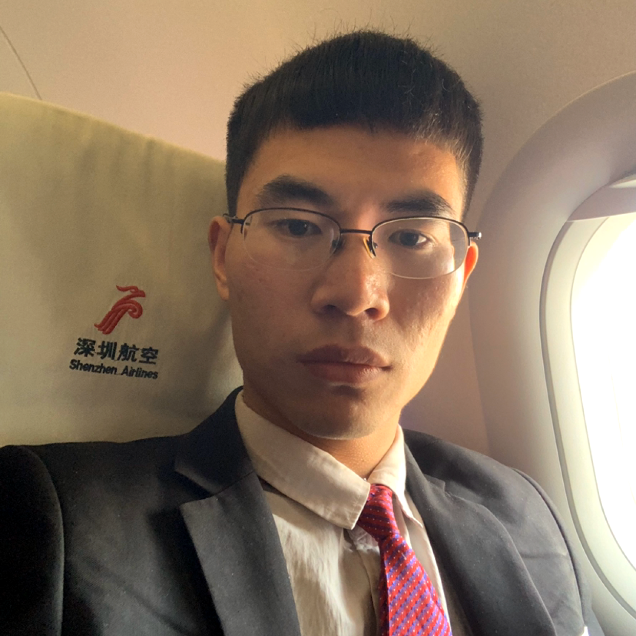Wzlyw的照片