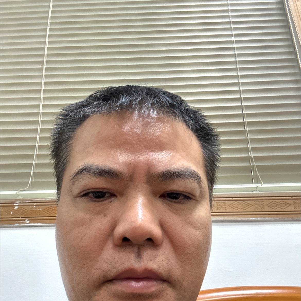 初冬de湖面的照片