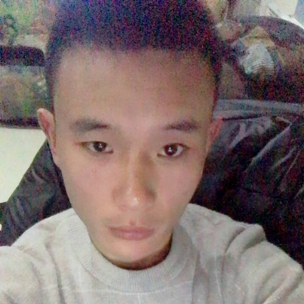 悦耳相许草莓的照片