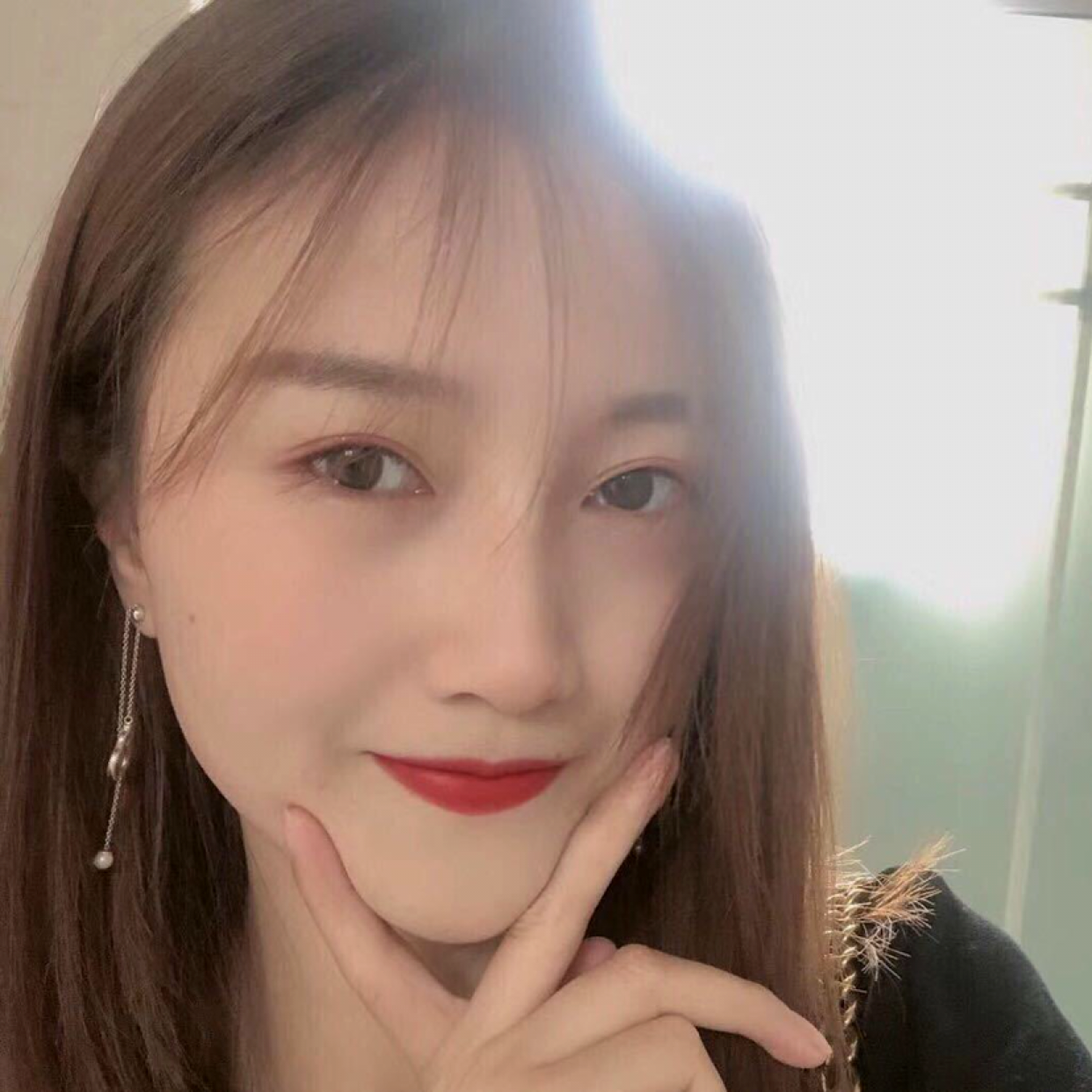 素颜出门的姑娘,的照片