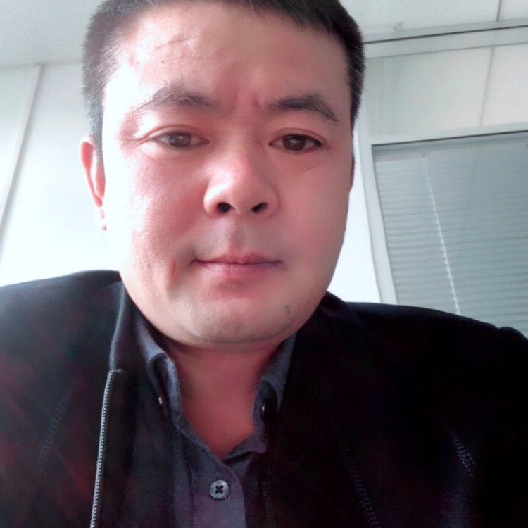 善良打万宝路的照片