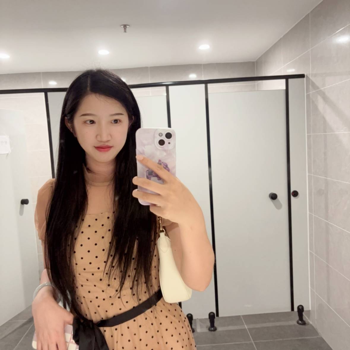 一一一yi的照片