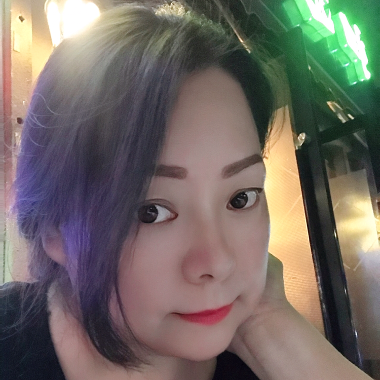 离歌高高的照片