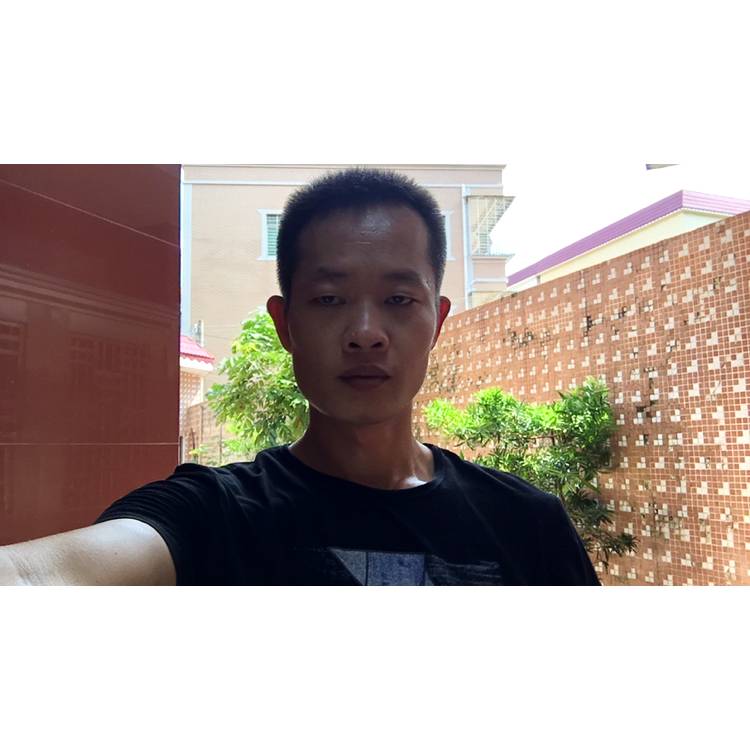 甜甜倾心韶华的照片