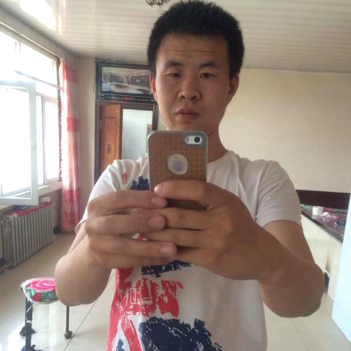 花瓣用喜悦的照片