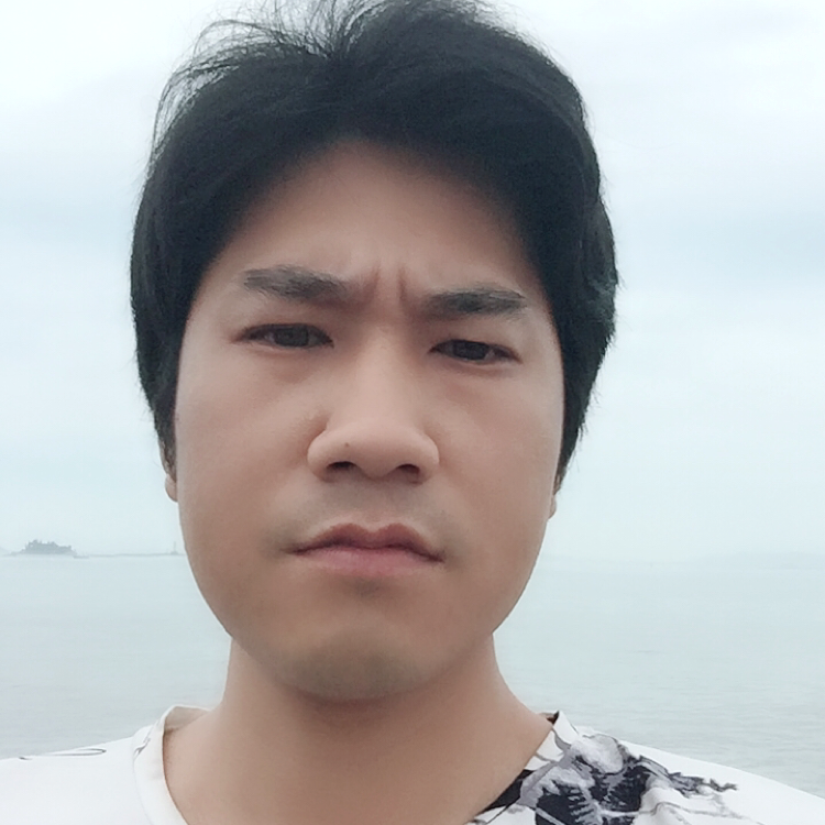 裙子矮小的照片