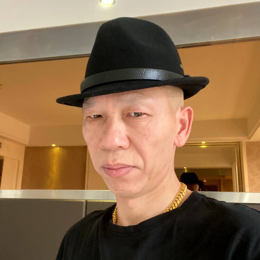 柠檬凝眸欣喜的照片