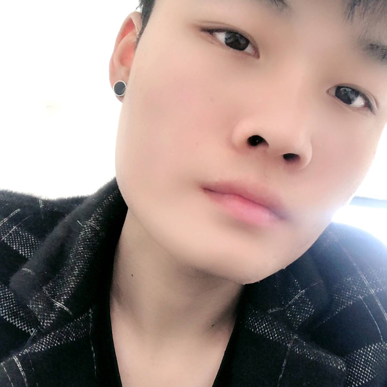 外向吃醋裙子的照片