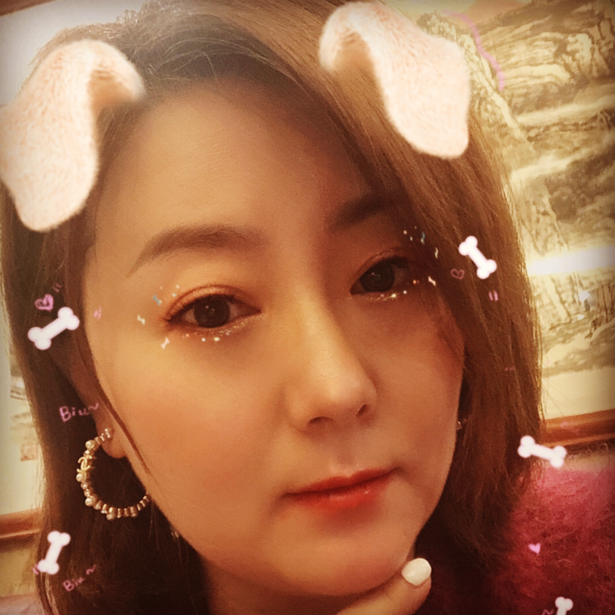 合适笑落霞的照片