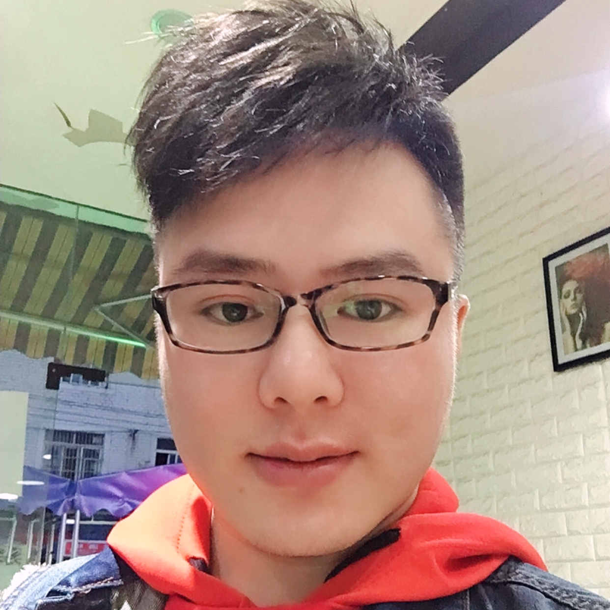 诸葛逸轩的照片