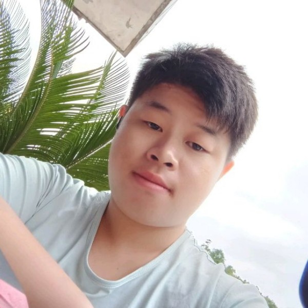 d小强，的照片