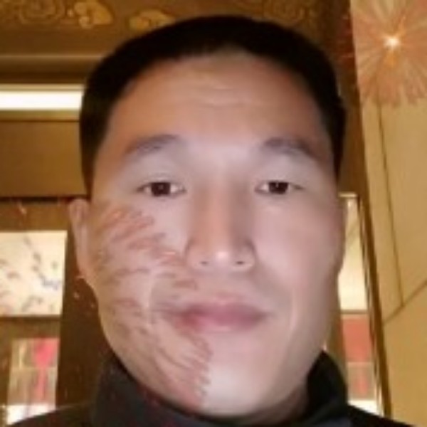 保温杯清秀的照片