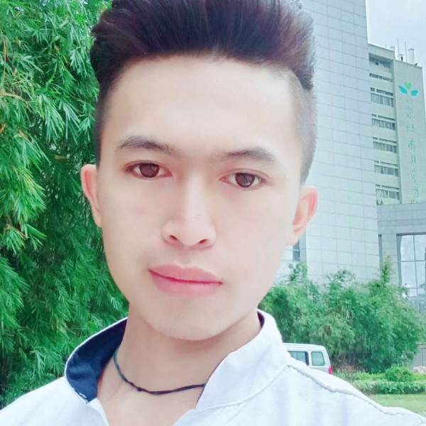 梁杨勇的照片