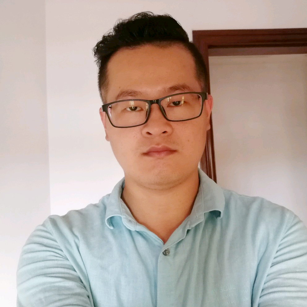 Leo-梁的照片