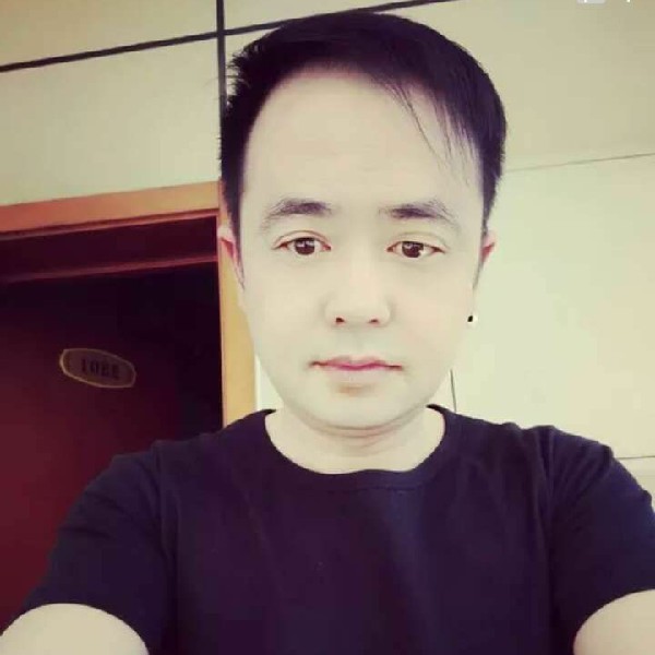 错Ai一生的照片