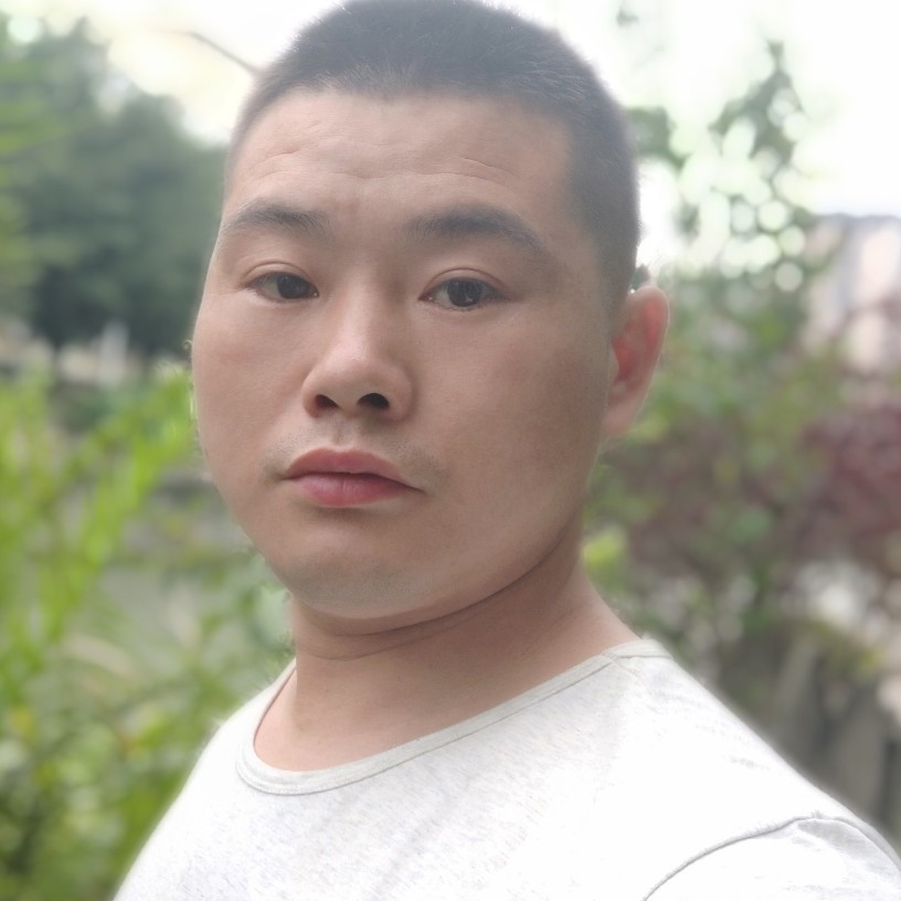 慌言的照片