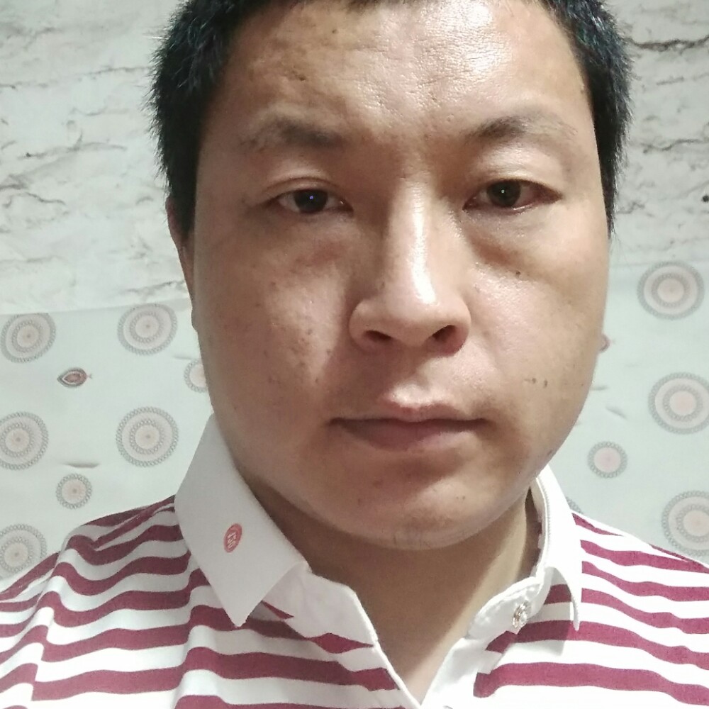 泪雨的风中的照片
