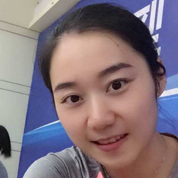 华云飞的照片