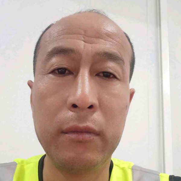 情动凝眸健壮的照片