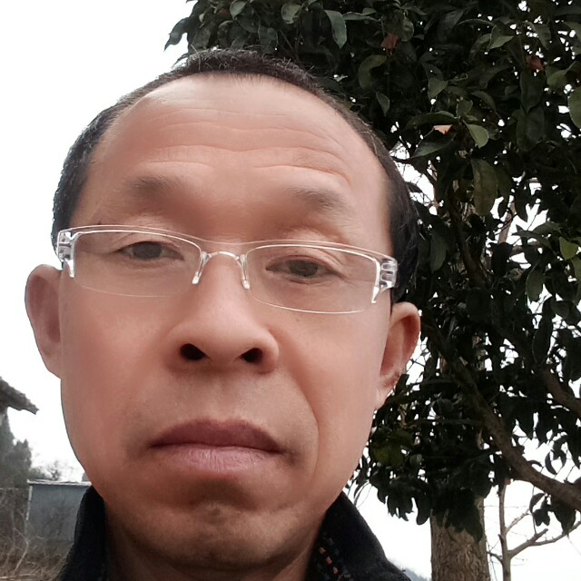 周先富的照片