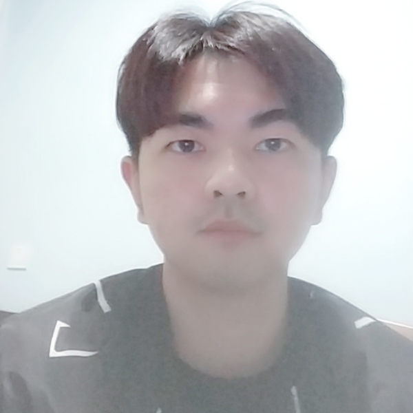 鲤伴。的照片