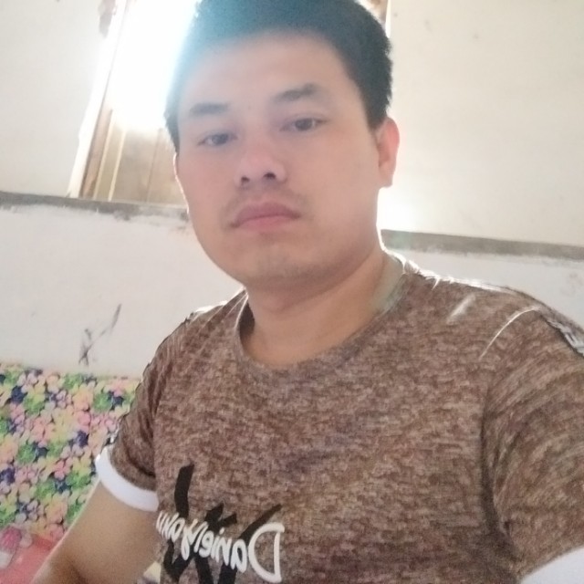 征婚中的照片