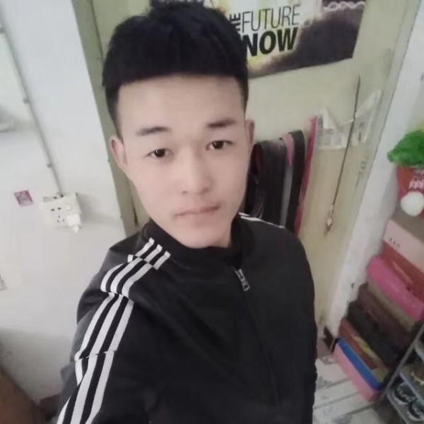 社鹏的照片