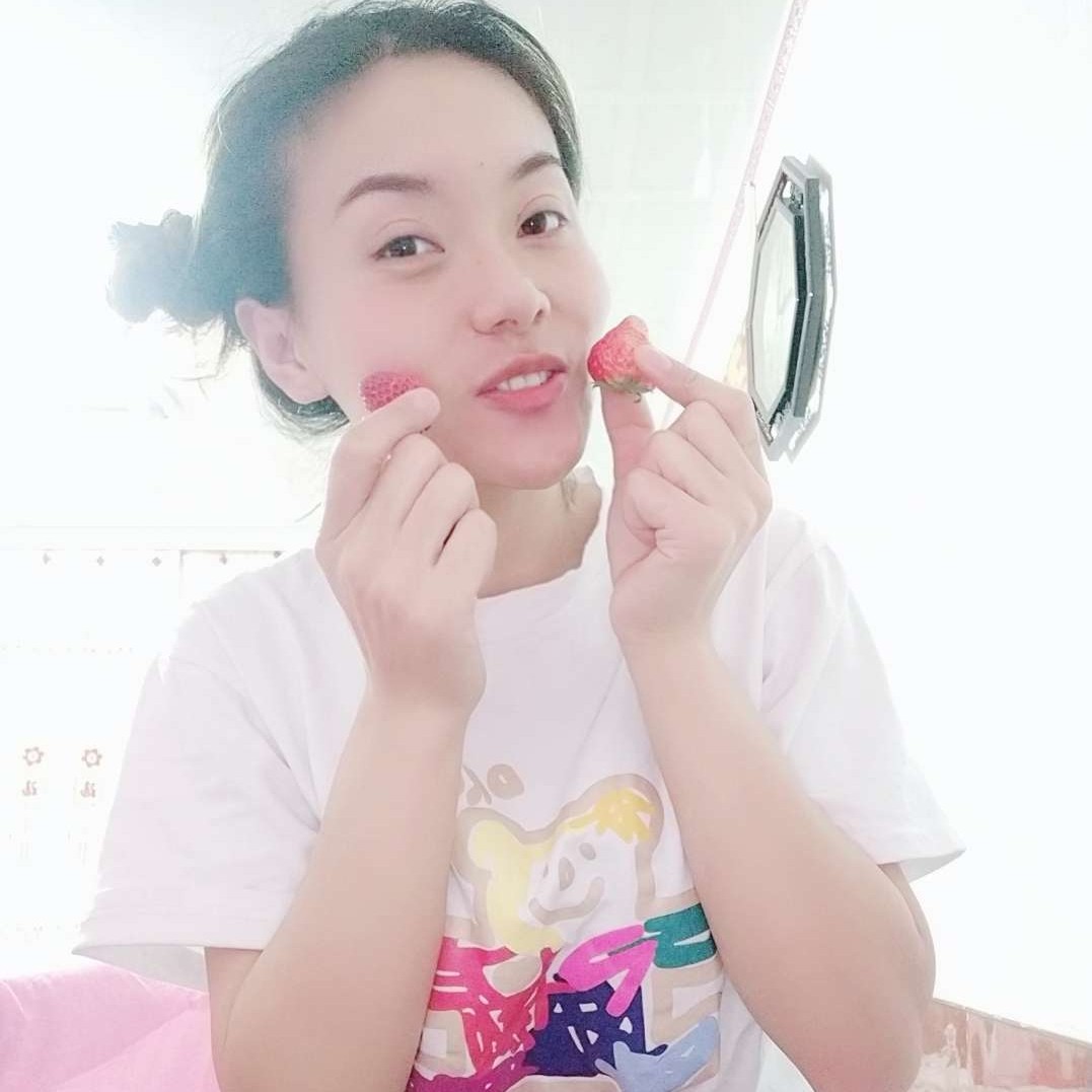 儒雅倾心大树的照片