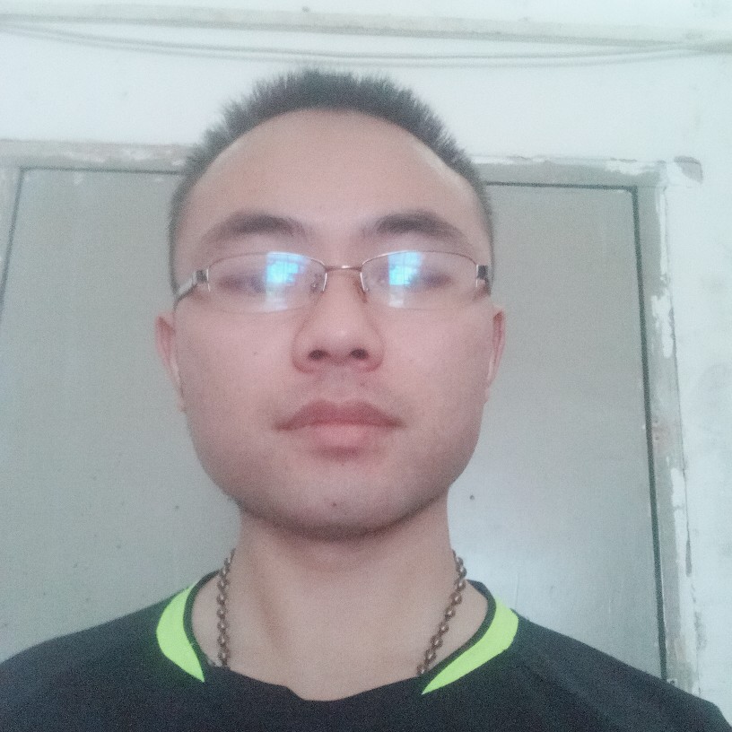 月亮孤單的照片