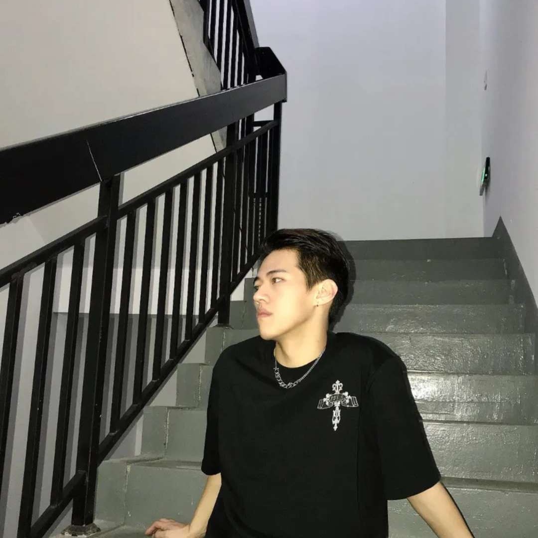 哈密瓜吃醋耍酷的照片