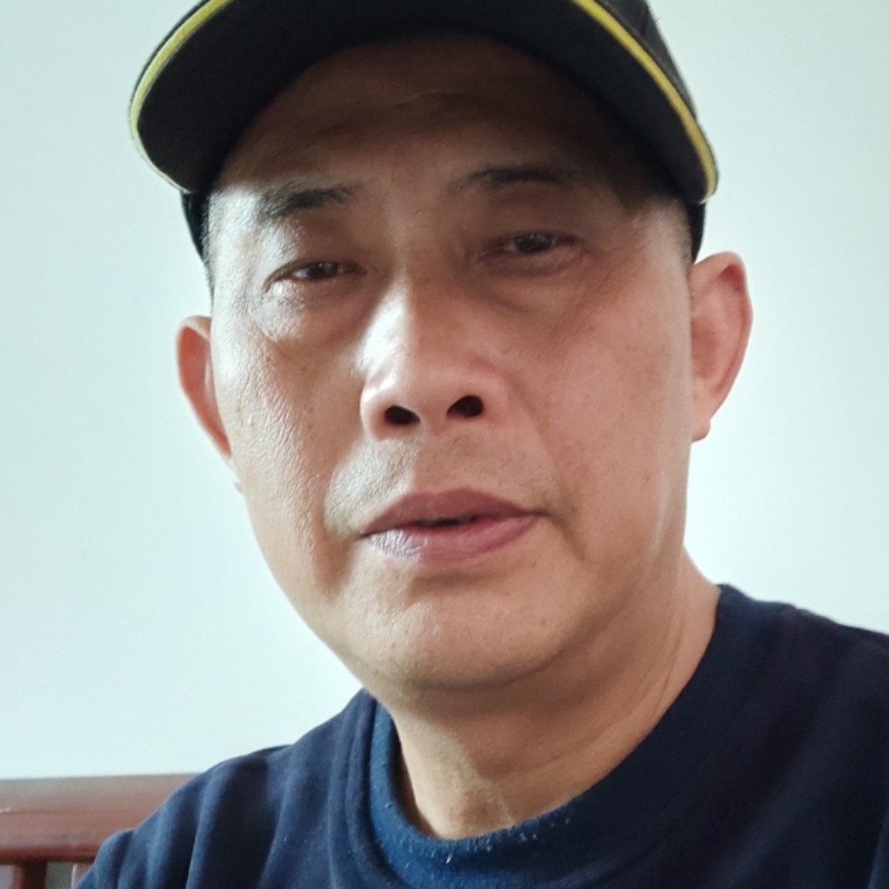 老新人，呵呵的照片
