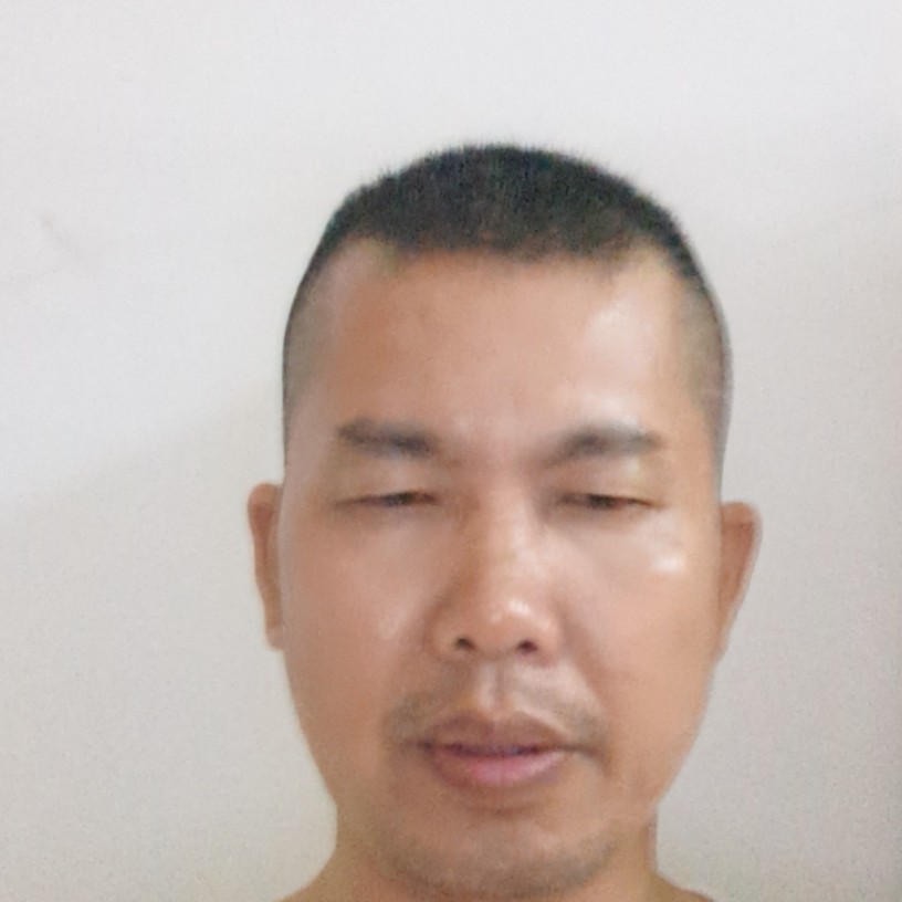 等待浅吻硬币的照片