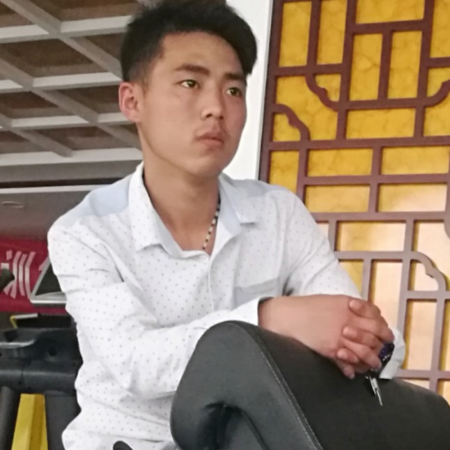 wtt凝霜的照片