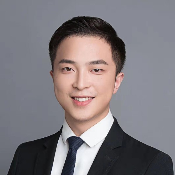 A股小白马的照片