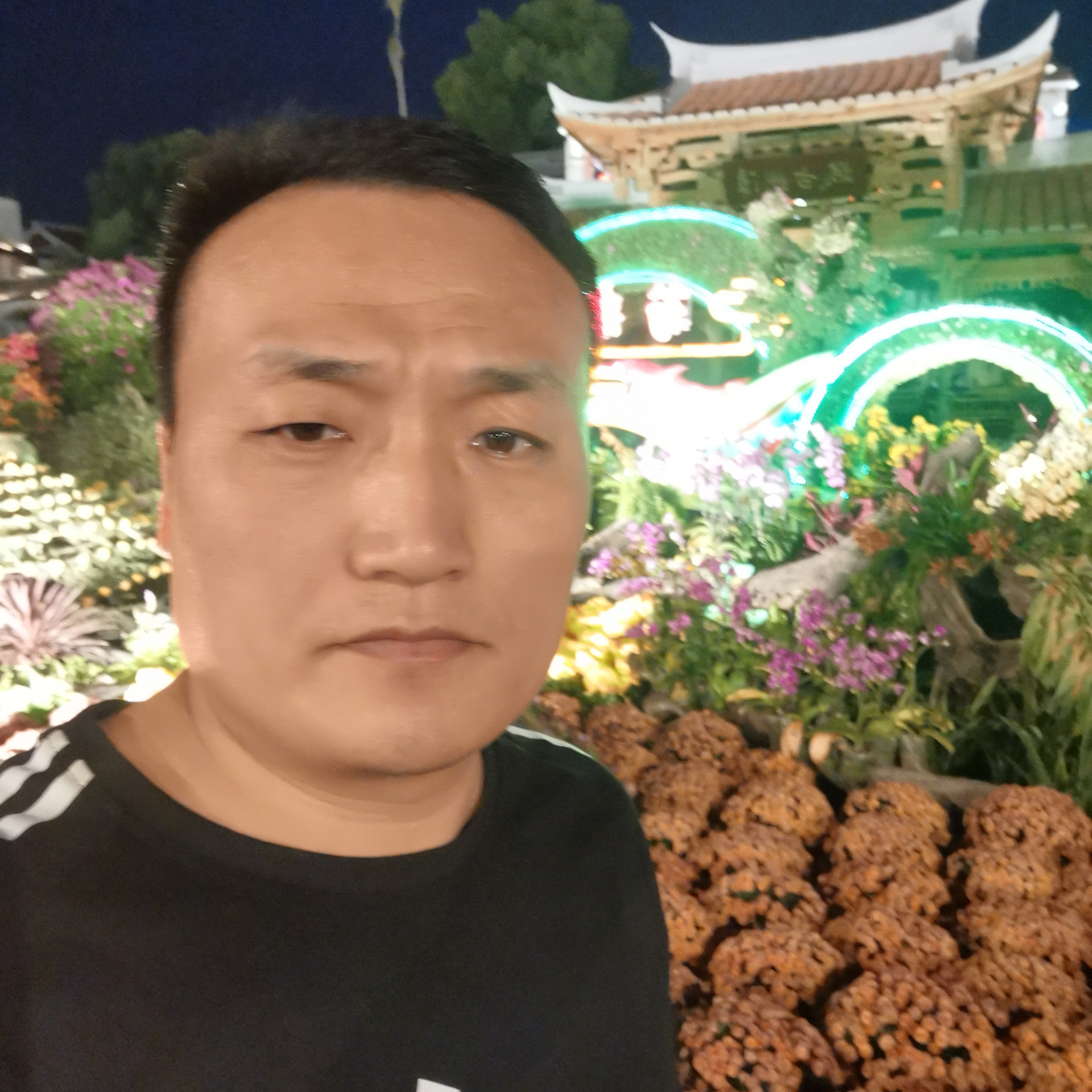 威猛先生180的照片