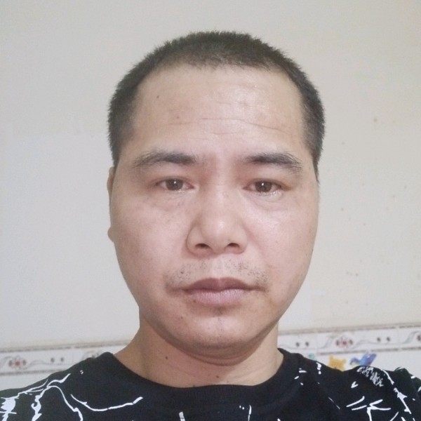 背包用沉默的照片