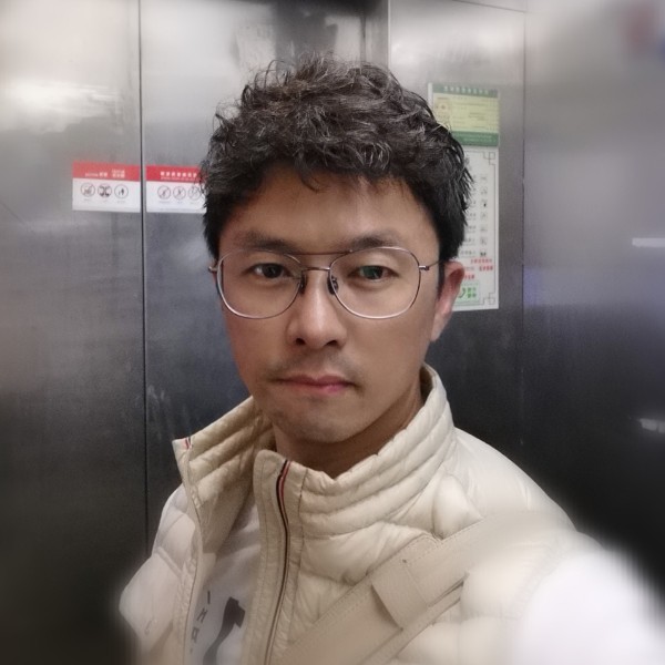 KUMO先生的照片