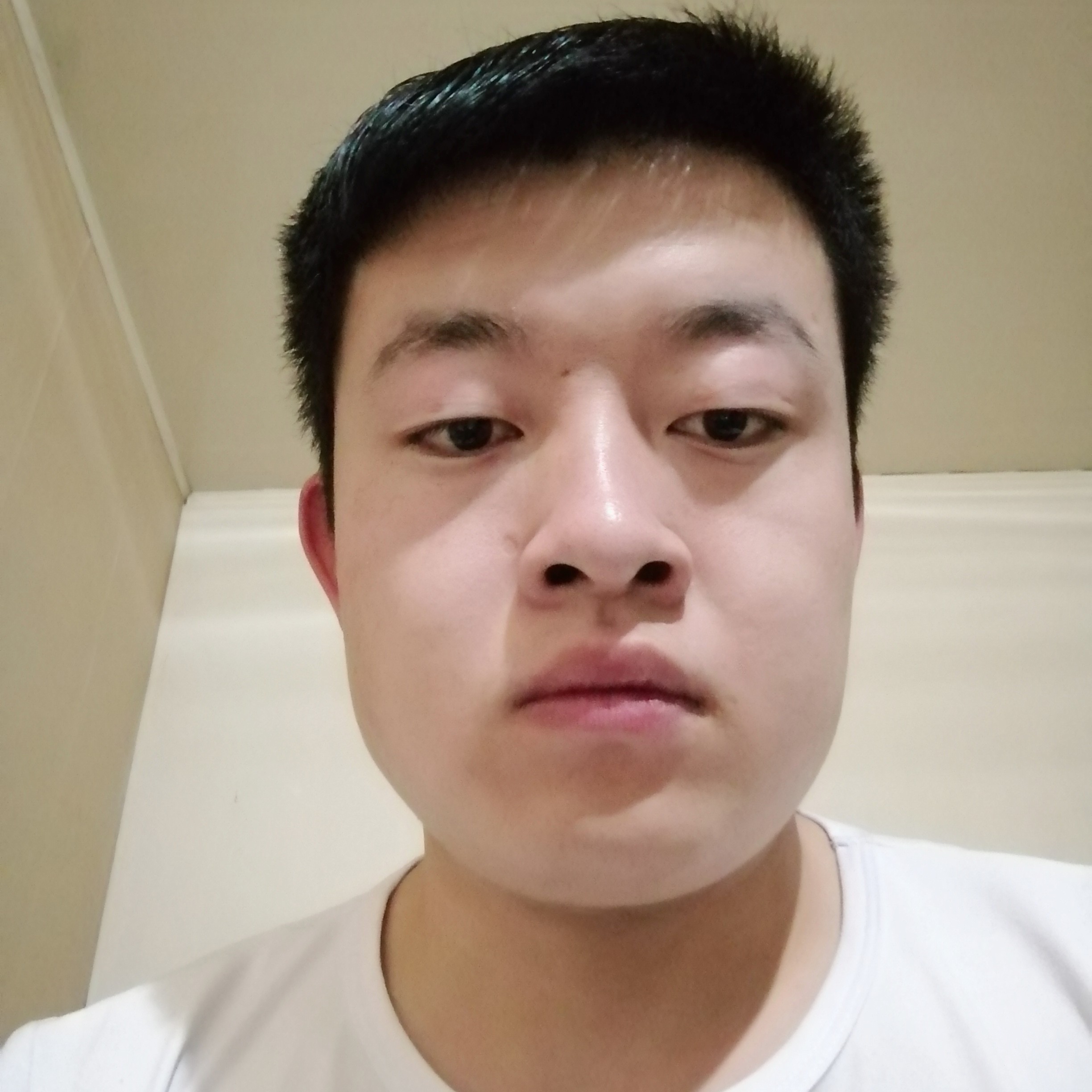 晨曦的怕孤单的照片